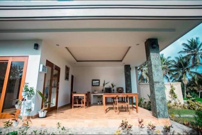 Villa Popolan And Guest House Ubud Esterno foto