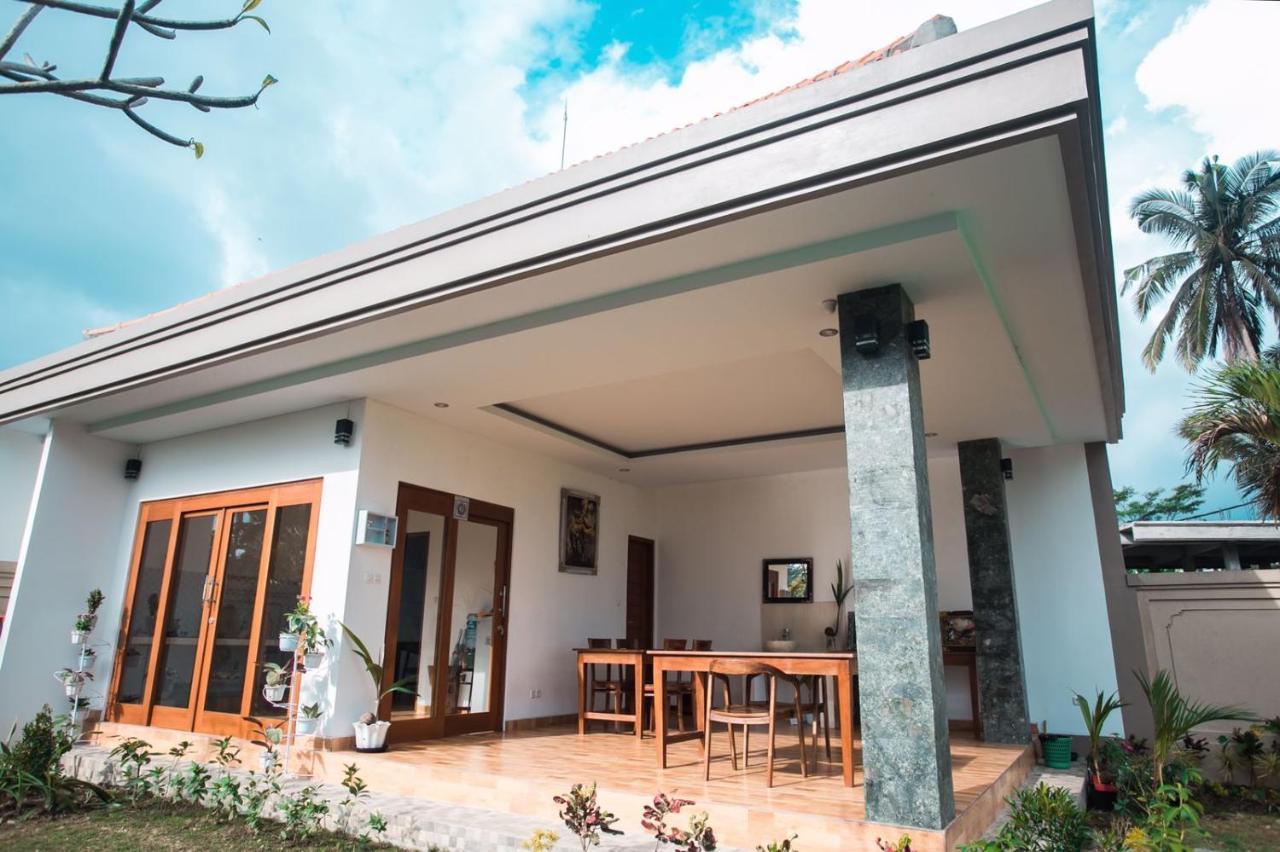 Villa Popolan And Guest House Ubud Esterno foto