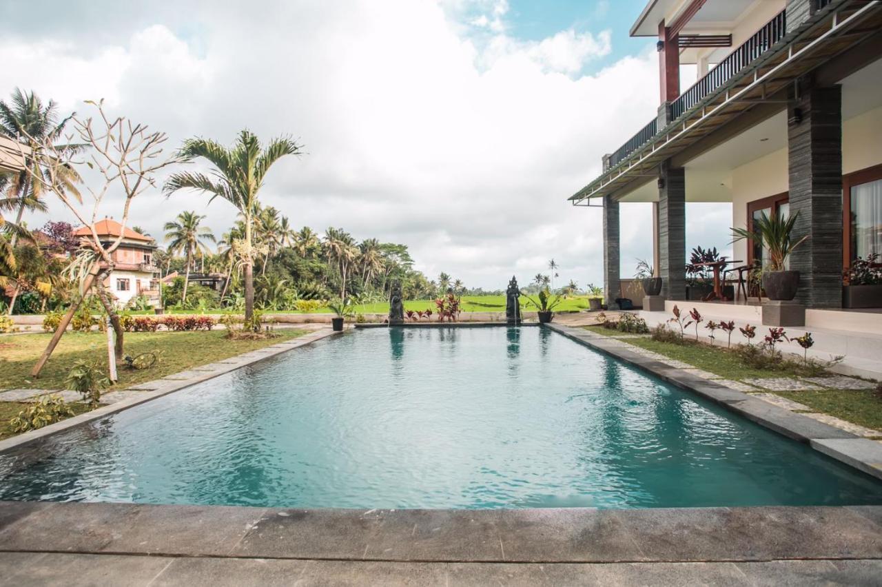Villa Popolan And Guest House Ubud Esterno foto